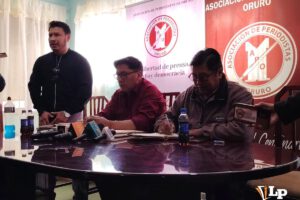 Conferencia de prensa de los importadores