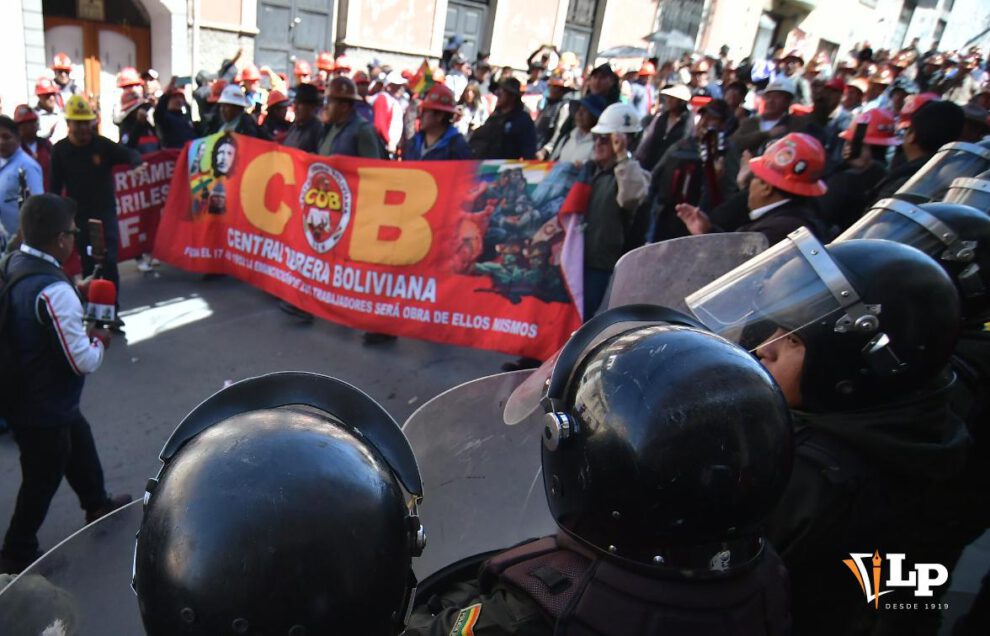 Marcha de la COB