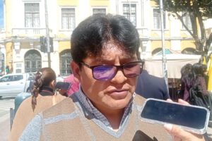 Eddy Yucra Presidente Colegio Médico
