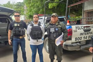 Policía de Bolivia entrega a Brasil a un ciudadano requerido por la justicia