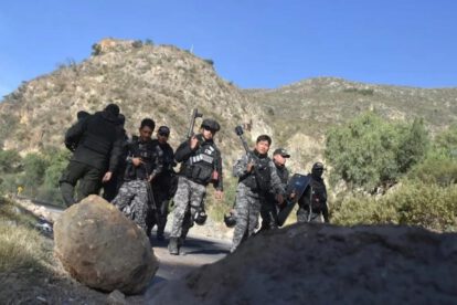 Policía y Fuerzas Armadas liberan el paso en Parotani y vigilan la carretera