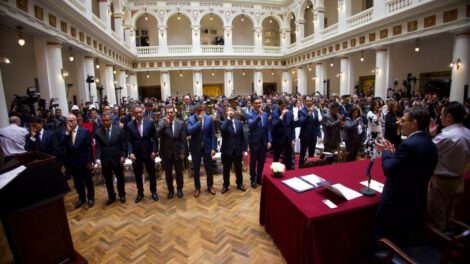 Posesión del gabinete ministerial de Rodrigo Paz