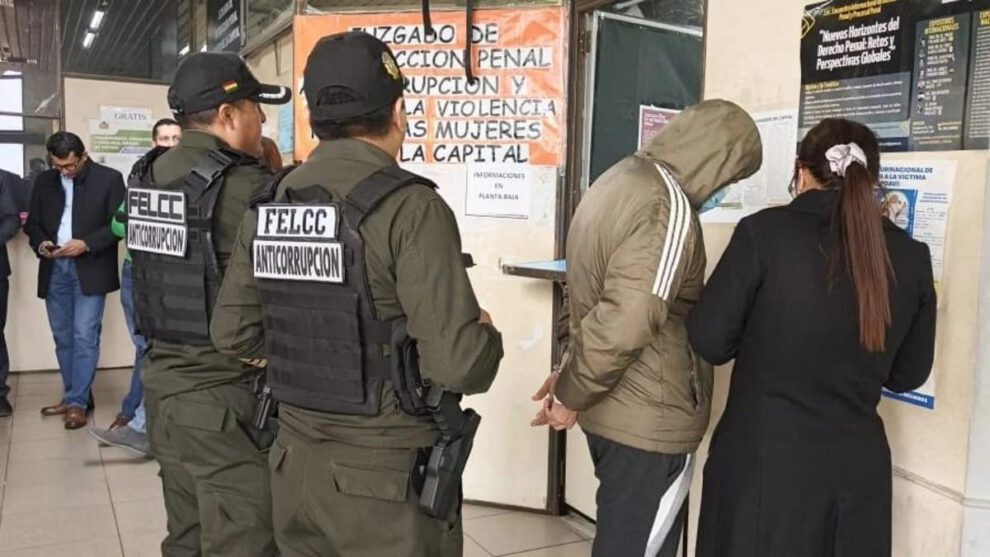 El exfuncionario fue enviado con detención preventiva al penal de Palmasola
