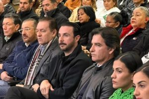 El gobernador Juan Pablo Velasco y el alcalde Manuel Saavedra