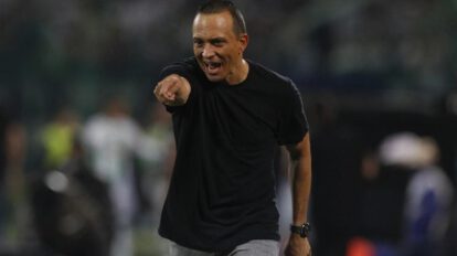 Bolívar tiene nuevo entrenador, Restrepo dirigirá a Bolívar el resto de este año, debutará el 27 de mayo en Copa Libertadores