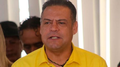 El gobernador de La Paz, Luís Revilla