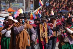 Los campesinos de La Paz y la COB lideran las protestas en Bolivia
