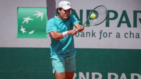 Roland Garros, Juan Carlos Prado tenista boliviano, Eliminado del torneo después de cuatro horas de juego
