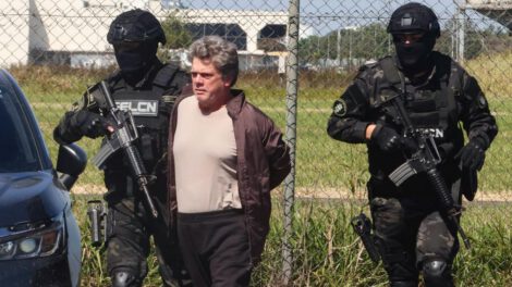 Gerson Palermo (c), considerado uno de los narcotraficantes más buscados en Brasil