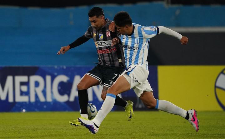 Copa Sudamericana, Racing vs. Independiente, Última fecha de la fase de grupos de Copa Sudamericana
