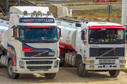 YPFB garantizó el abastecimiento de 336.000 litros de gasolina para las provincias paceñas