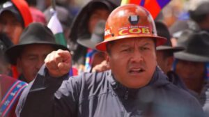 El ejecutivo de la Central Obrera Boliviana, Mario Argollo
