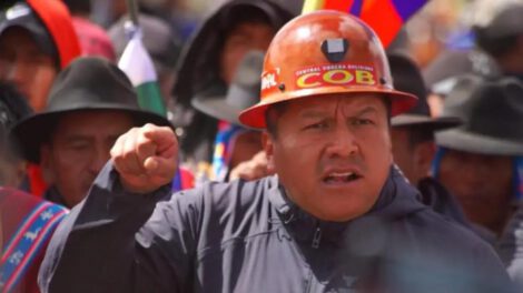El ejecutivo de la Central Obrera Boliviana, Mario Argollo
