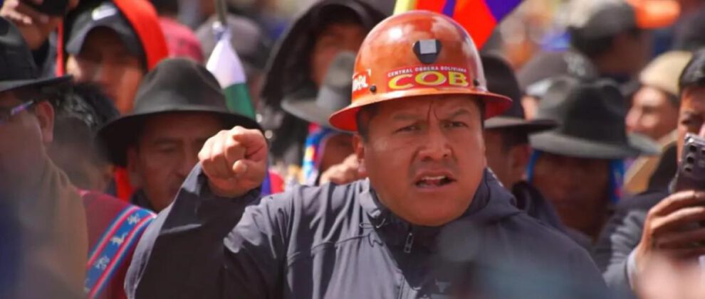 El ejecutivo de la Central Obrera Boliviana, Mario Argollo