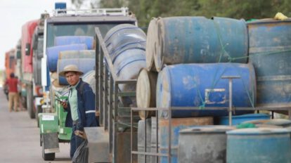 En Pando, el carburante ingresará por territorio peruano. Mientras tanto, Beni negocia con empresas brasileñas
