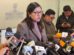 La diputada Lissa Claros en conferencia de prensa