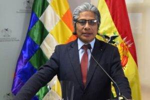 Compra irregular de material antidisturbios