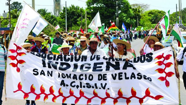 Marcha indígena Santa Cruz