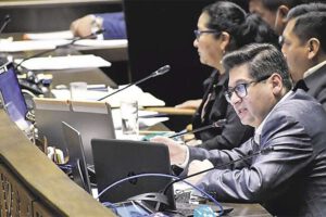 Conal asumirá control total de la investigación financiera