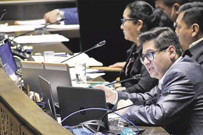 Conal asumirá control total de la investigación financiera