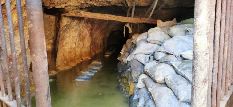 Bombeo de aguas ácidas en la Mina San José