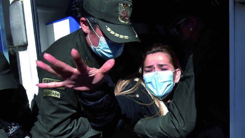 Detención preventiva de Jeanine Añez