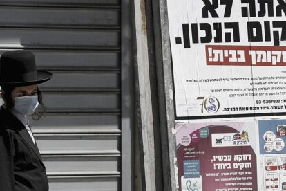 Ciudadano de Israel usando barbijo debido al Covid-19