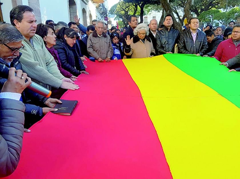 Iglesias Evangélicas rezarán por Bolivia