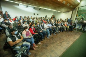 Paro cívico en Bolivia en la Cumbre por la Democracia