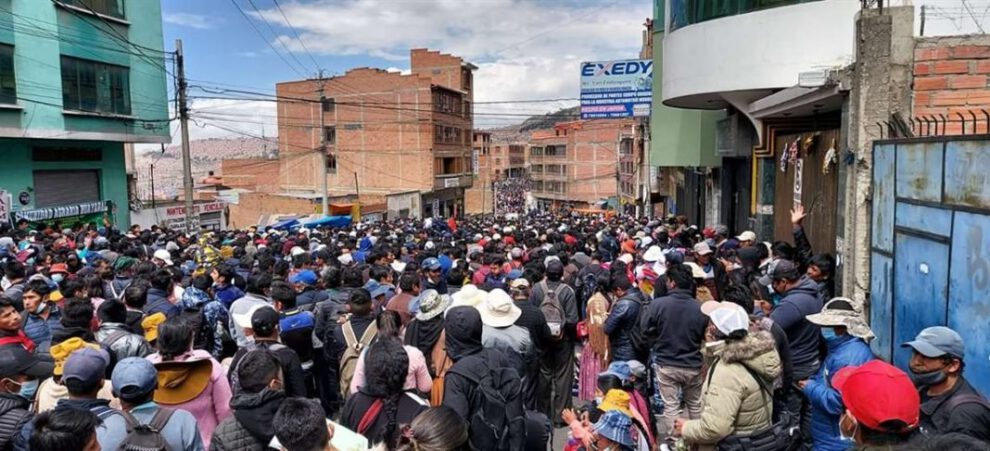 Marcha de productores cocaleros por la recuperación de Adepcoca