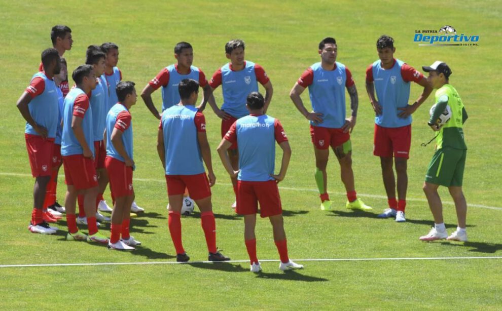 Selección Nacional Bolivia bajo el mando de Pablo Escobar en La Paz