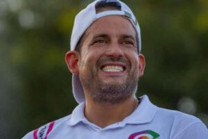 Luis Fernando Camacho afirma que su población ayudó en la suspensión de su declaración