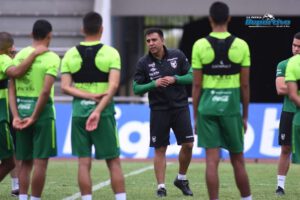 Eliminatorias: César Farías considera que se puede sacar puntos de visita a pesar del buen momento de Ecuador