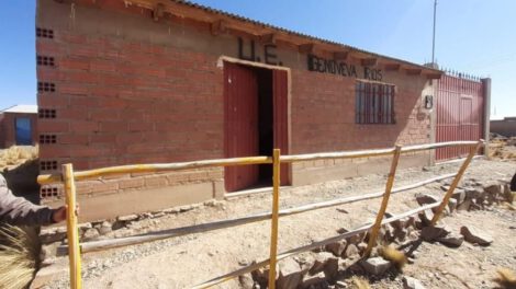 Unidades educativas con necesidades en Oruro