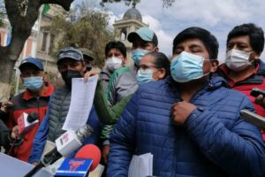 Dirigentes de Adepcoca en estado de emergencia