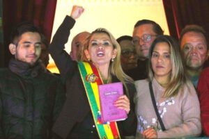 Jeanine Añez es víctima de terrorismo, no terrorista
