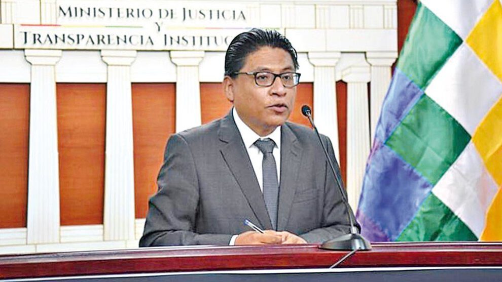 Ministro de Justicia, Iván Lima, sobre Jeanine Añez