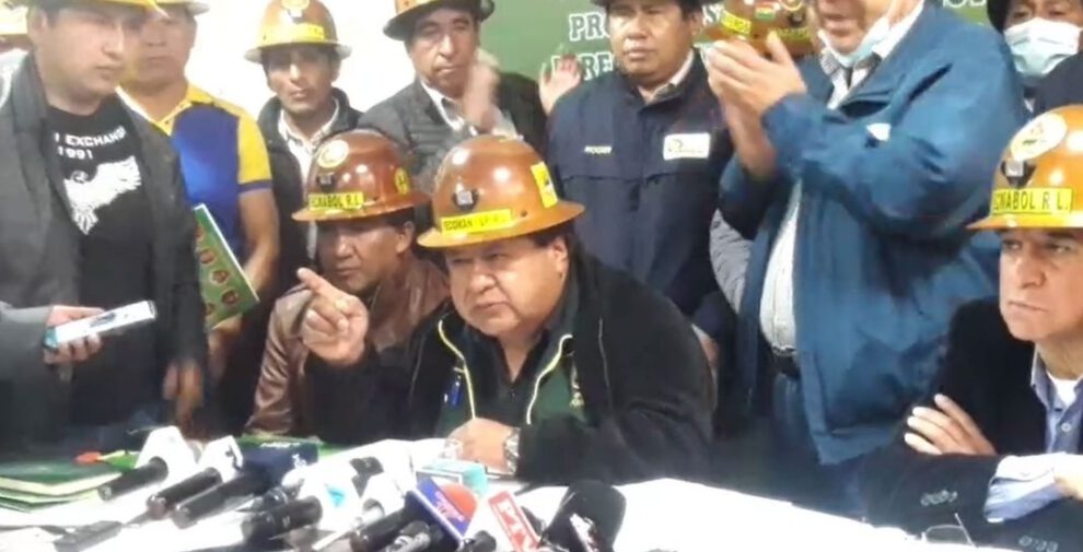 Mineros auríferos en emergencia por proyecto de Ley contra Legitimación de Ganancias Ilícitas