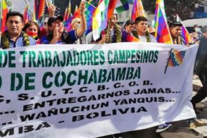 whipalazo en El Alto y Cochabamba