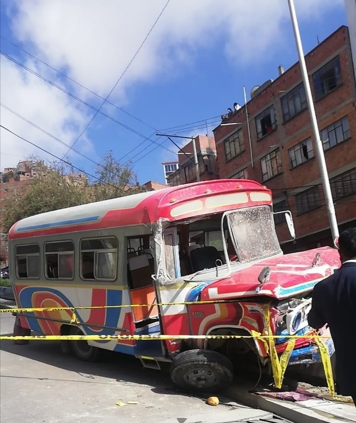 Accidente de micro en La Paz