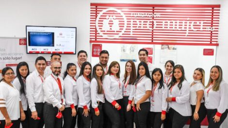 Liderazgo femenino en el libro interactivo de Pro Mujer