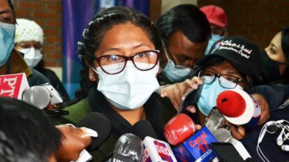 Eva Copa muestra su desacuerdo con el paro cívico