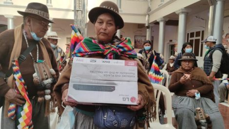 Festival de música autóctona con entrega de premios
