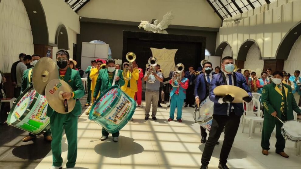 Retreta dominical en la celebración del Carnaval de Oruro