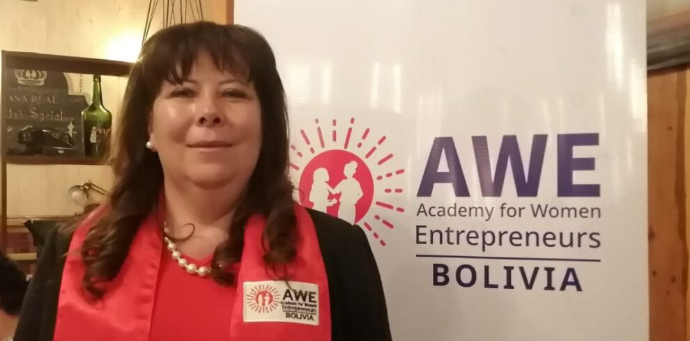 Mujeres emprendedoras en la Academia para Mujeres Emprendedoras