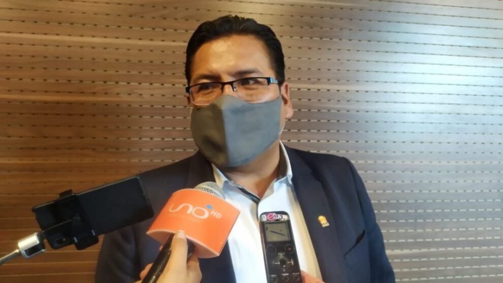Carlos Mesa enjuiciado por obstrucción al proceso electoral
