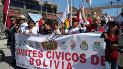 Comités Cívicos de Bolivia en una marcha de protesta