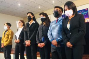 Estudiantes de Comunicación Social reconocidos por sus promedios sobresalientes