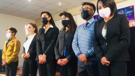 Estudiantes de Comunicación Social reconocidos por sus promedios sobresalientes