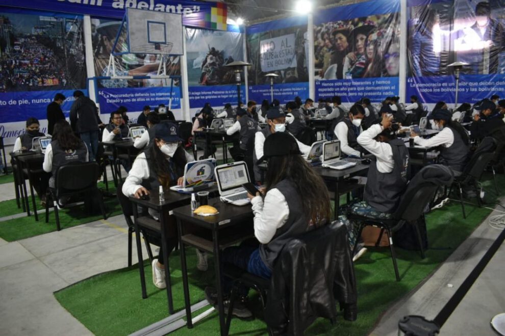 Órgano Electoral y revisión de actas en Bolivia